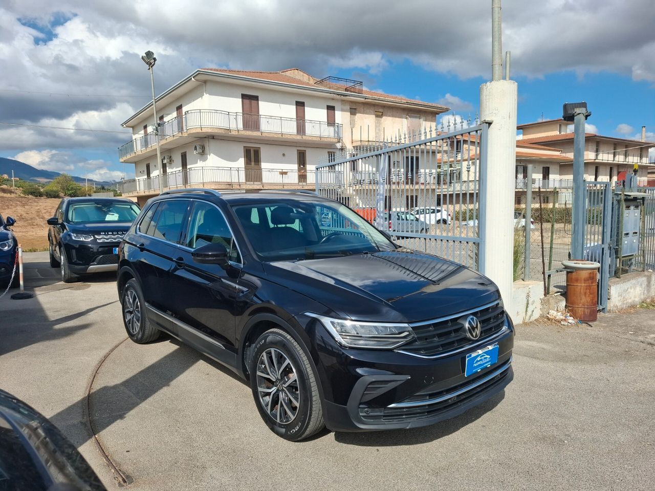 Volkswagen Tiguan 2.0 TDI 122cv anno 12-2020 imagem 2