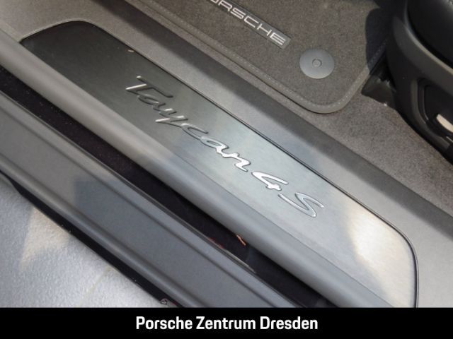 Porsche Taycan - Bild 22