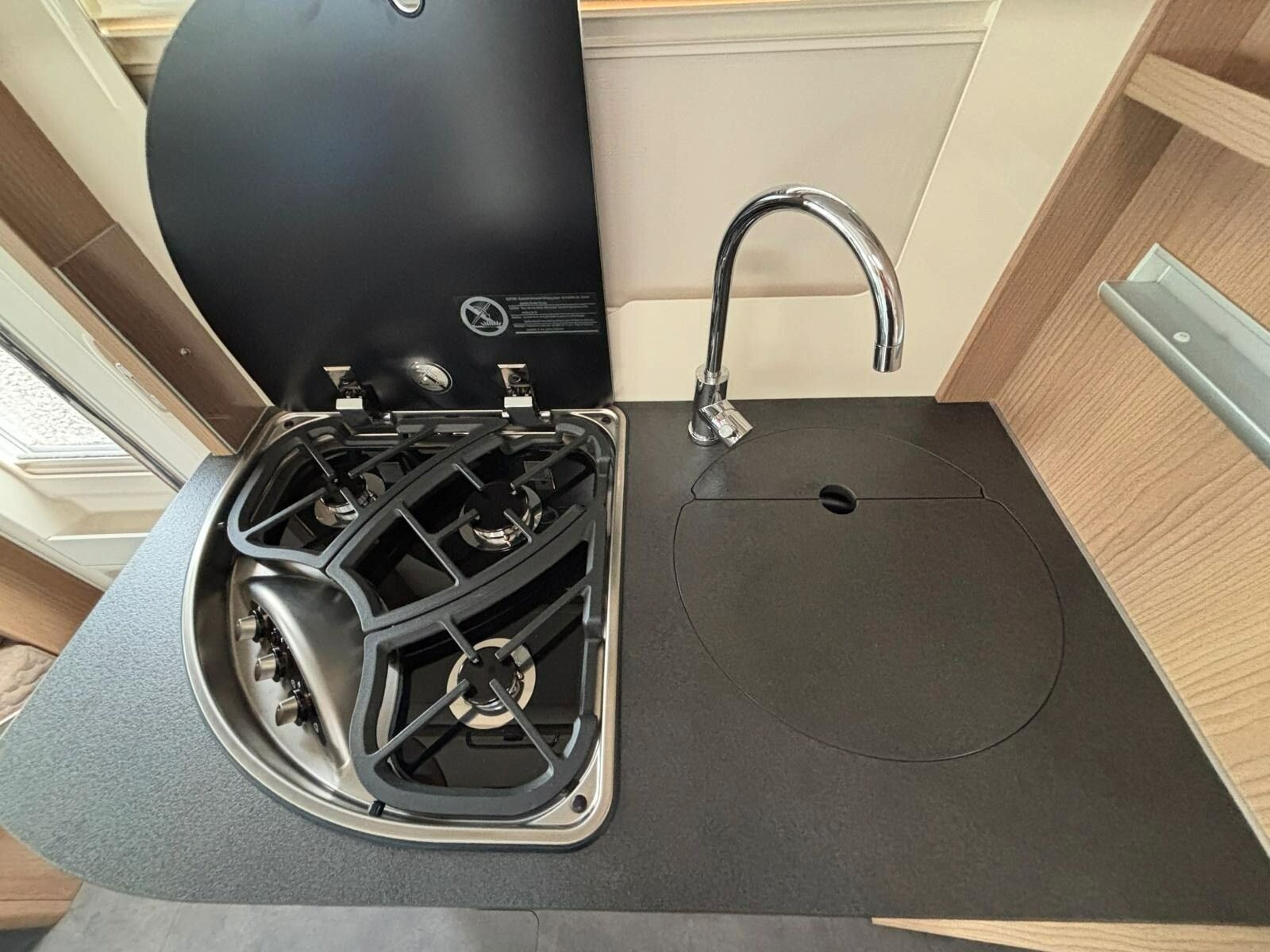Fahrzeugabbildung Malibu I 430 KB LE comfort Dachklima geschenkt