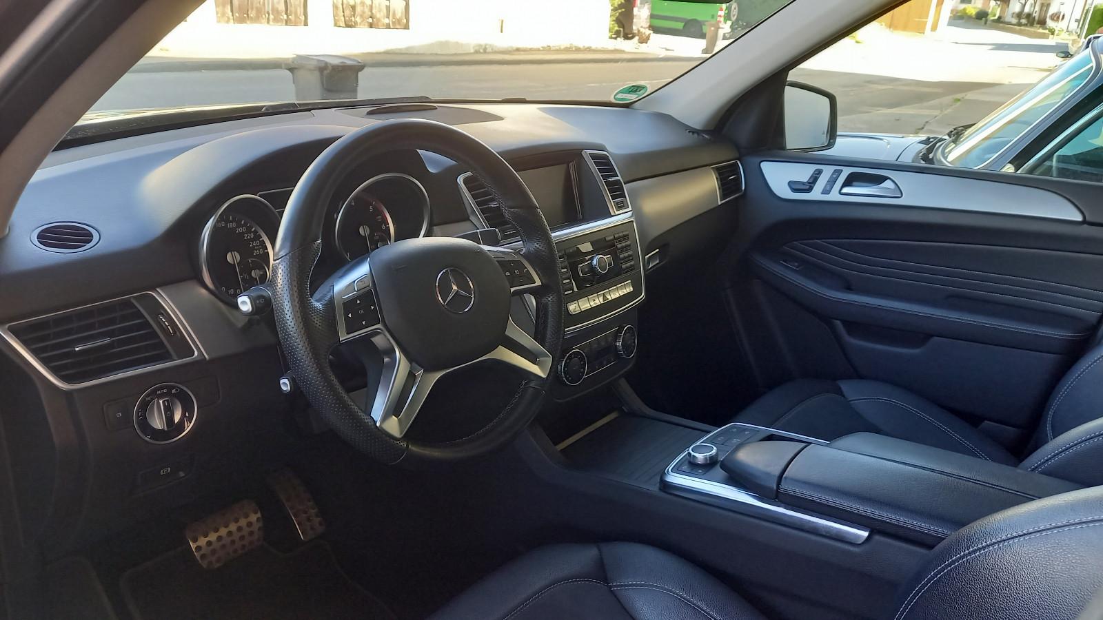 Mercedes-Benz ML 350 ML CDI BlueTec 4Matic