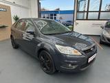 Ford Focus Lim. Style + 1.6 16V 4trg AHK HU/AU NEU - Ford Focus aus 2010: Style