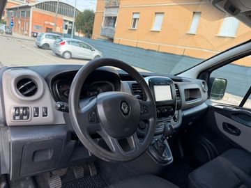 Renault Trafic - 8