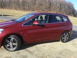 BMW 220 Active Tourer 220i M Sport M Sport - rote BMW 220 Active Tourer