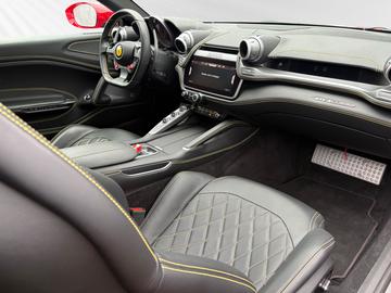 صورة 9 لـ 2020 Ferrari GTC4LUSSO
