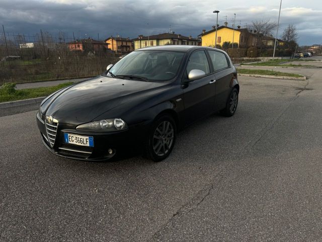 Alfa Romeo 147 1.6 16V TS (105) 5 porte Progress