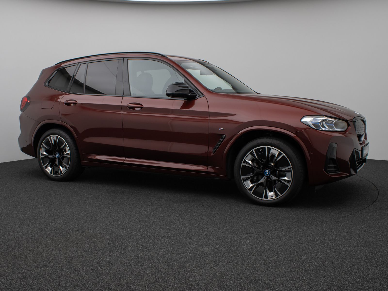 Fahrzeugabbildung BMW iX3 Impressive MSport Panorama Laser 360°HUD H/K