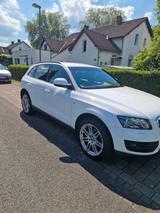 Audi Q5 2.0 TFSI S tronic quattro -