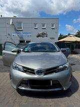Toyota Auris Hybrid Design Edition 1,8-l-VVT-i Desi... - Toyota Auris: Design Edition