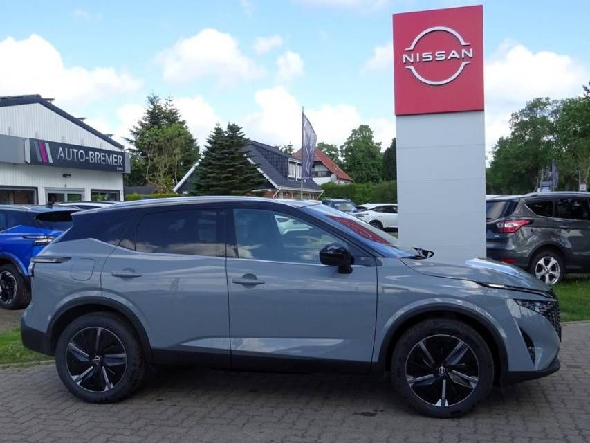 Fahrzeugabbildung Nissan Qashqai 1.3 DIG-T MHEV Automatik Tekna