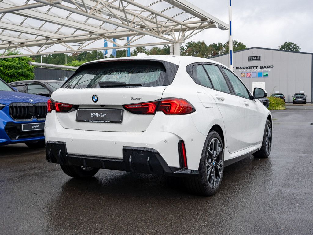 BMW 120 - Bild 3