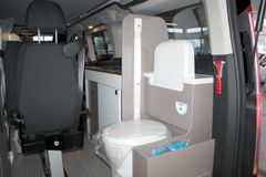 Fahrzeugabbildung Ford Transit Custom Bürstner COPA 530 L2 Markise WC