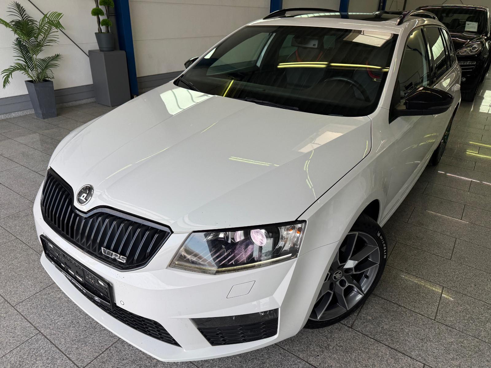 Skoda Octavia 2.0 TDI*RS-BLACK*SOUND*PAN*BI-XN*TMP*NAV