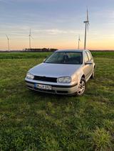 Volkswagen VW Golf 4 1.6 Benzin Automatik Läuft supe... - Volkswagen Golf aus 2002: 1.6