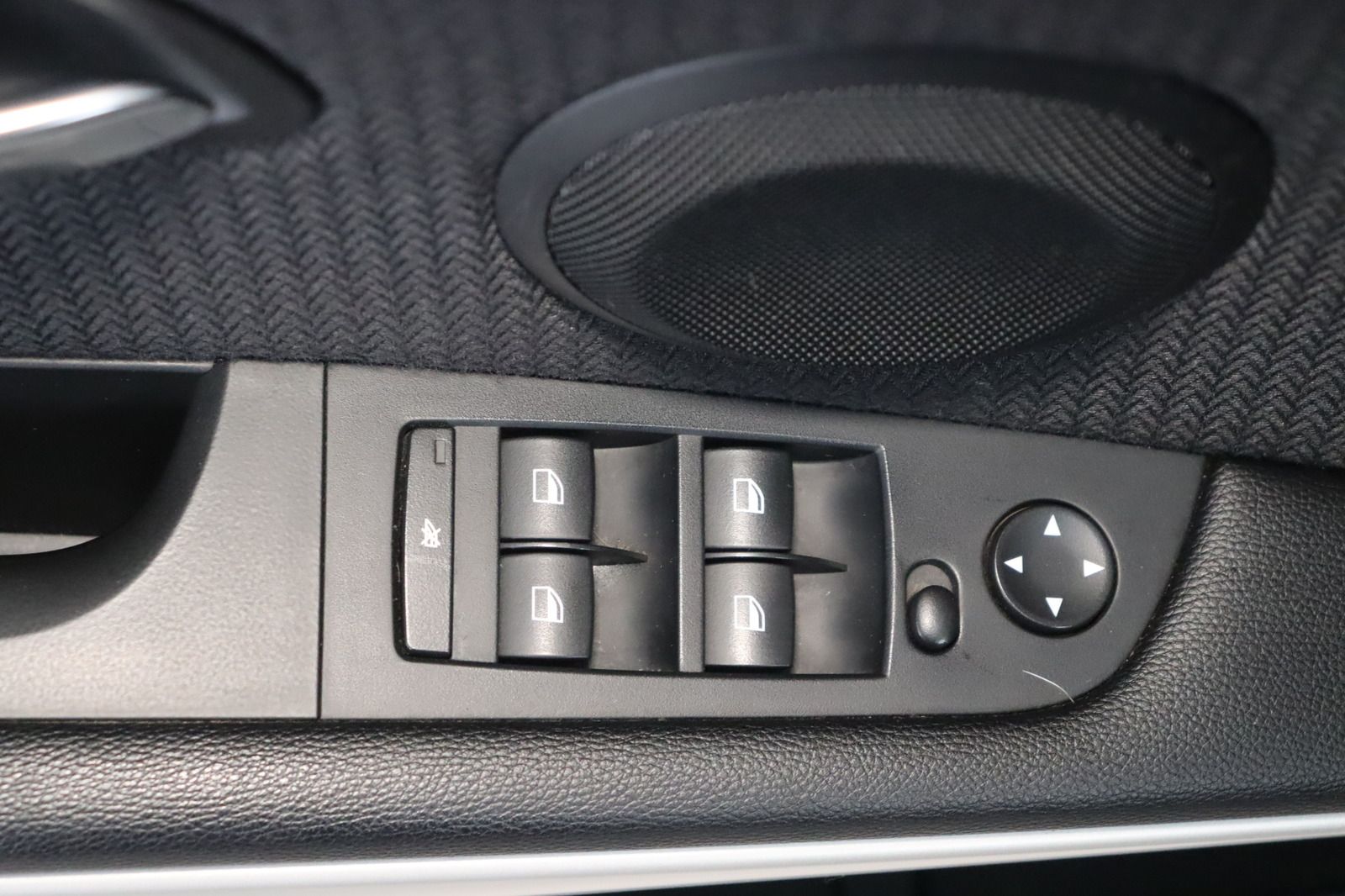 Fahrzeugabbildung BMW 320 d Touring