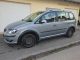 Volkswagen Touran 1.9 TDI  Sondermodell Cross - Volkswagen Touran: Sondermodell