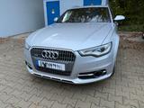 Audi A6 Allroad 3.0 TDI quattro 180kW S tronic - - silberne Audi A6 Allroad