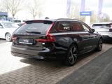 Volvo V90 T8 AWD Ultimate Dark ACC HUD PANO 360° B&W - Volvo V90: Ultimate Dark