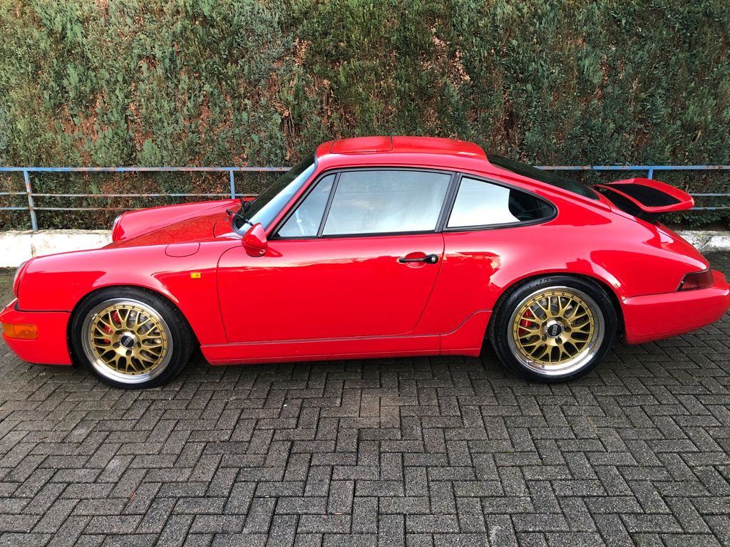 Porsche 964