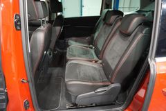 Fahrzeugabbildung Seat Alhambra 2.0TDI FR-Line 7SITZE AHK NAV KAM SHZ
