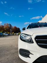Mercedes-Benz 220D AMGline,TOP Zust,Pan,Navi,Ahk,Cam,Wintereif - weiße Mercedes-Benz 220