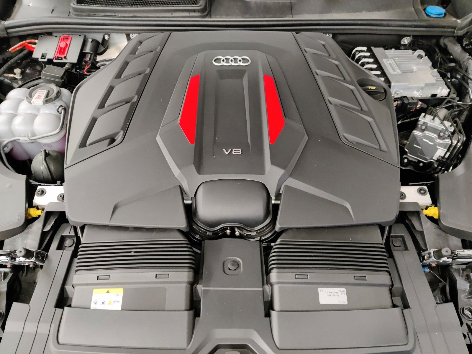 Audi SQ8 - Bild 15