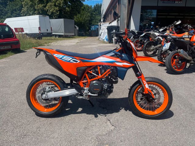 KTM 690 SMC R orange Felgen