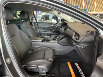 Opel Insignia B Sports Tourer Innovation *LED*AHK*