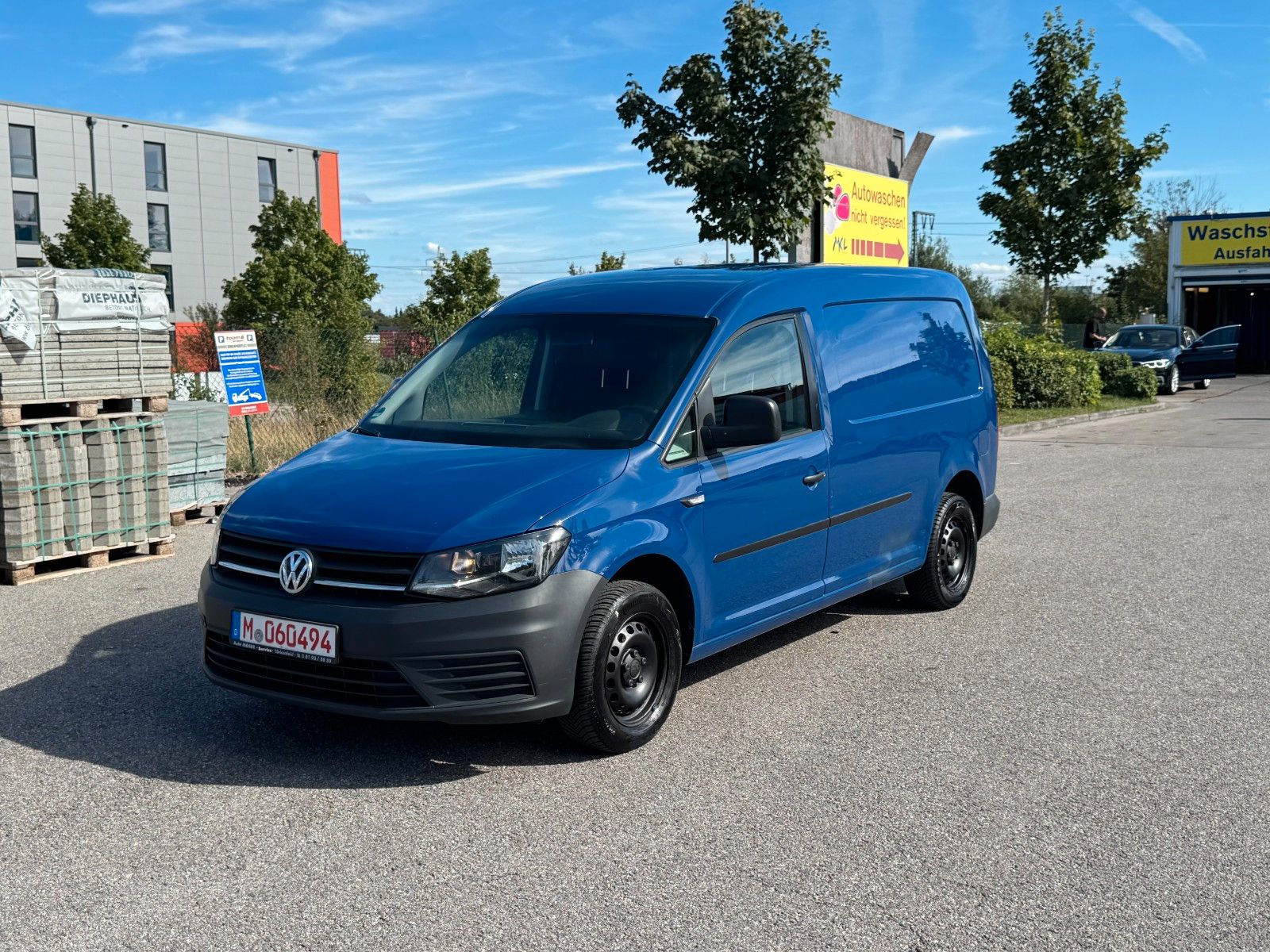 Volkswagen Caddy Maxi - 1
