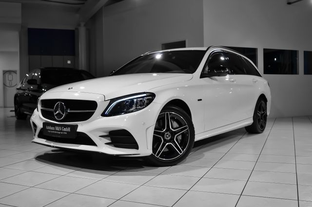 Mercedes-Benz C 300 de *Night Edition *3xAMG* AHK* Burmester*