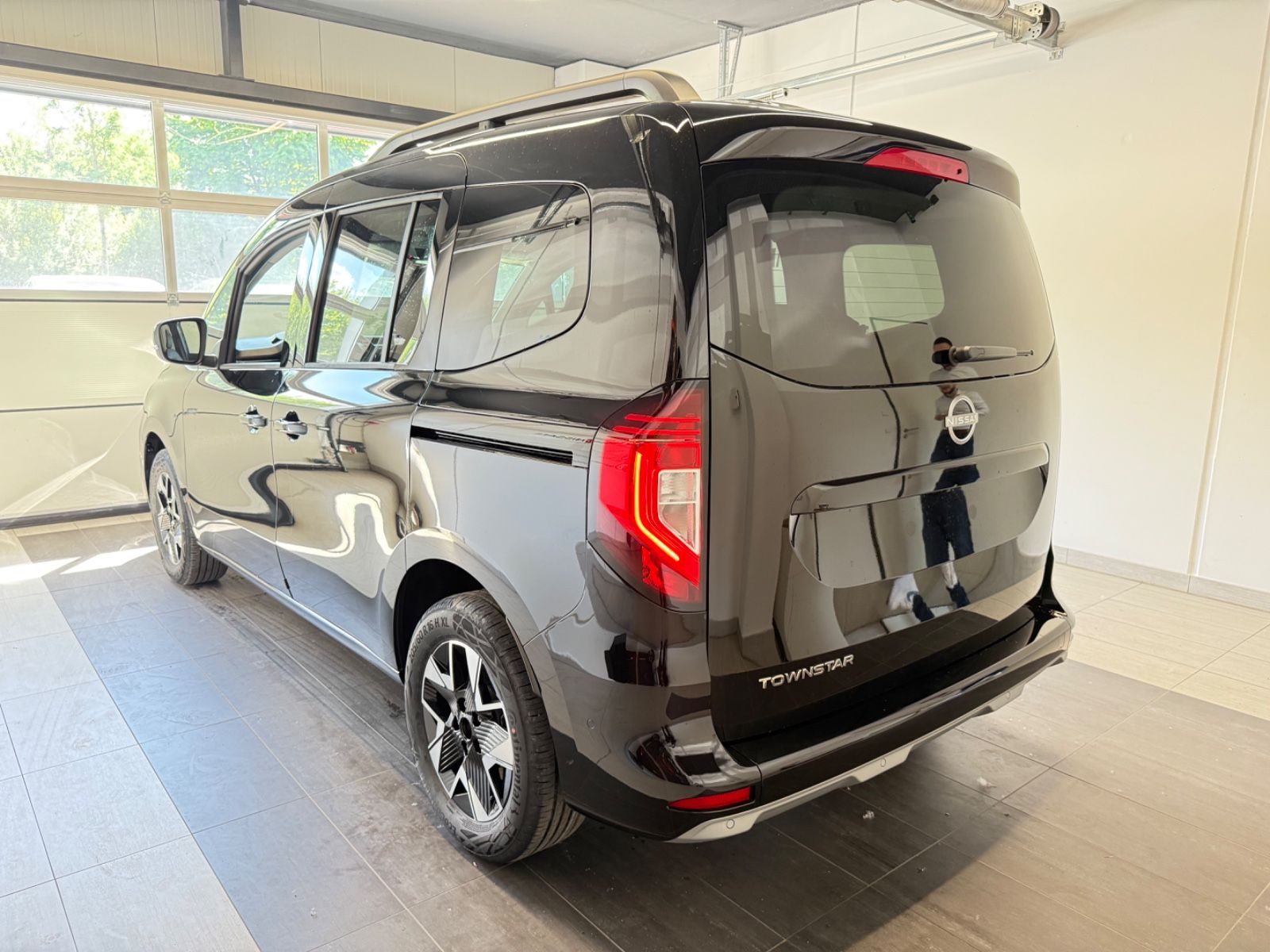 Fahrzeugabbildung Nissan Townstar DIG-T 130 N-Connecta Automatik