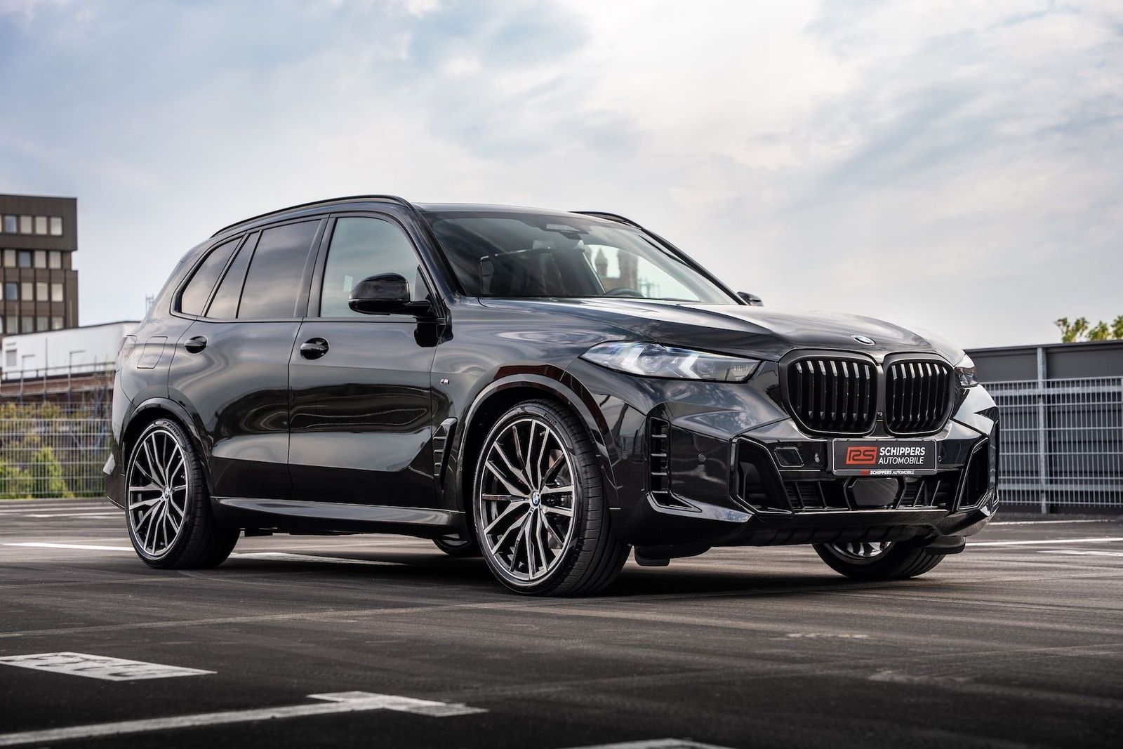 Fahrzeugabbildung BMW X5 40d xD M-SPORT PRO|AHK|MASSAGE|LIFT|CARBON