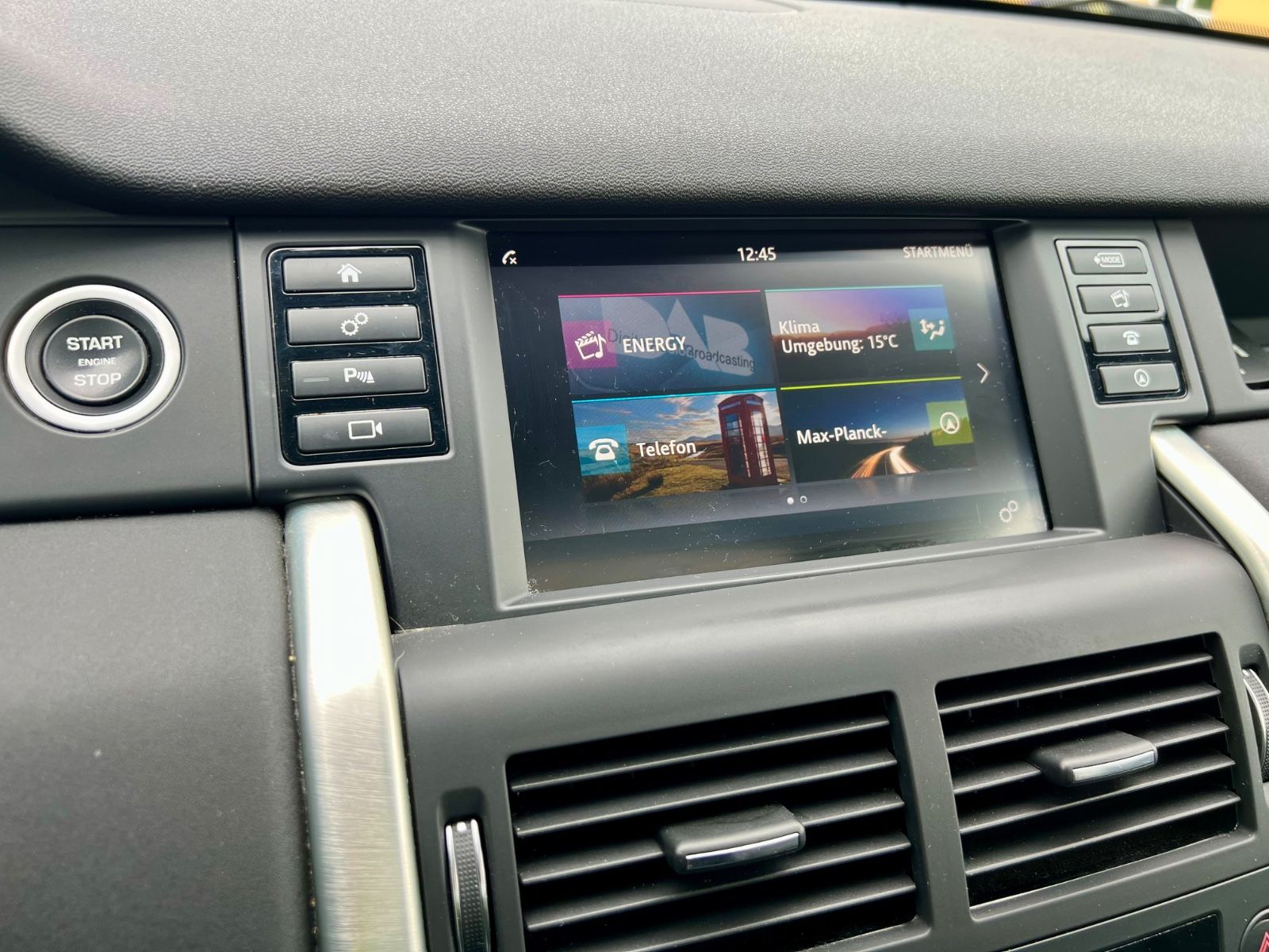 LAND ROVER Discovery Sport AWD PANO AAC SHZ NAVI