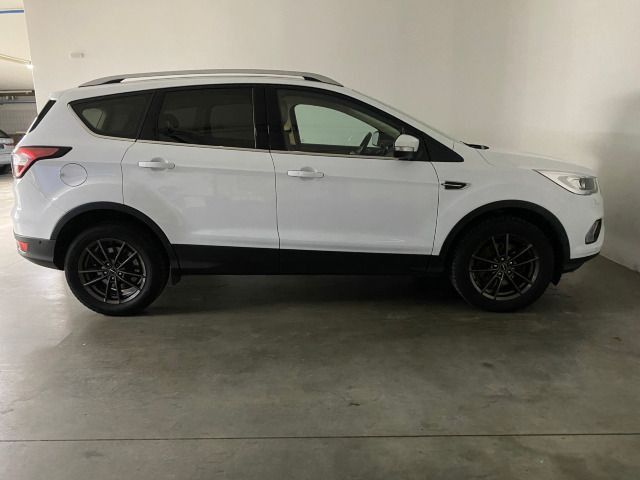 Kuga 2.0 TDCi Titanium AHK+SHZ+KLIMAAUTO