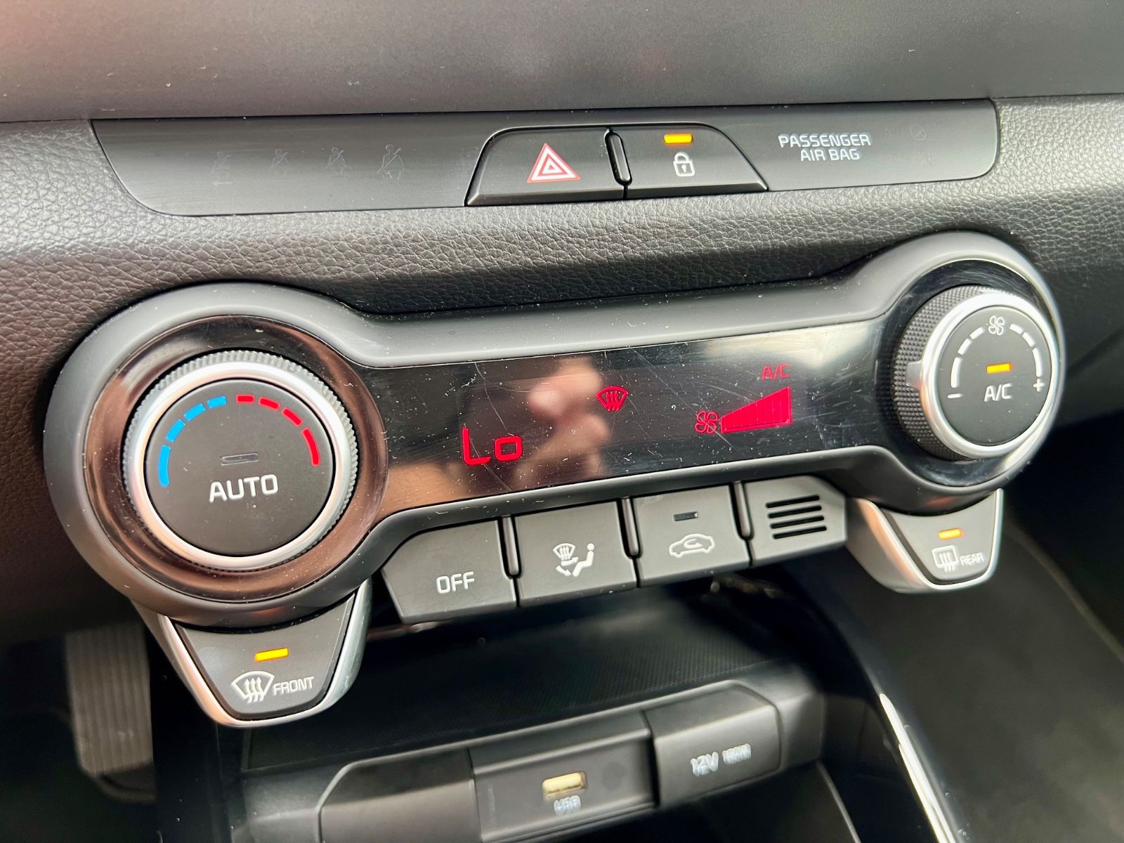 KIA Stonic Vision AAC GZJR CARPLAY SHZ PDC