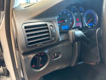 Volkswagen Passat*SZHZ*KLIMAAUTOMATIK*TÜV 092028*