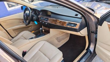 BMW 525 - 12