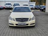 Mercedes-Benz E 200 NGT BlueEfficiency NGD - Mercedes-Benz E 200 mit CNG-Antrieb: Automatik