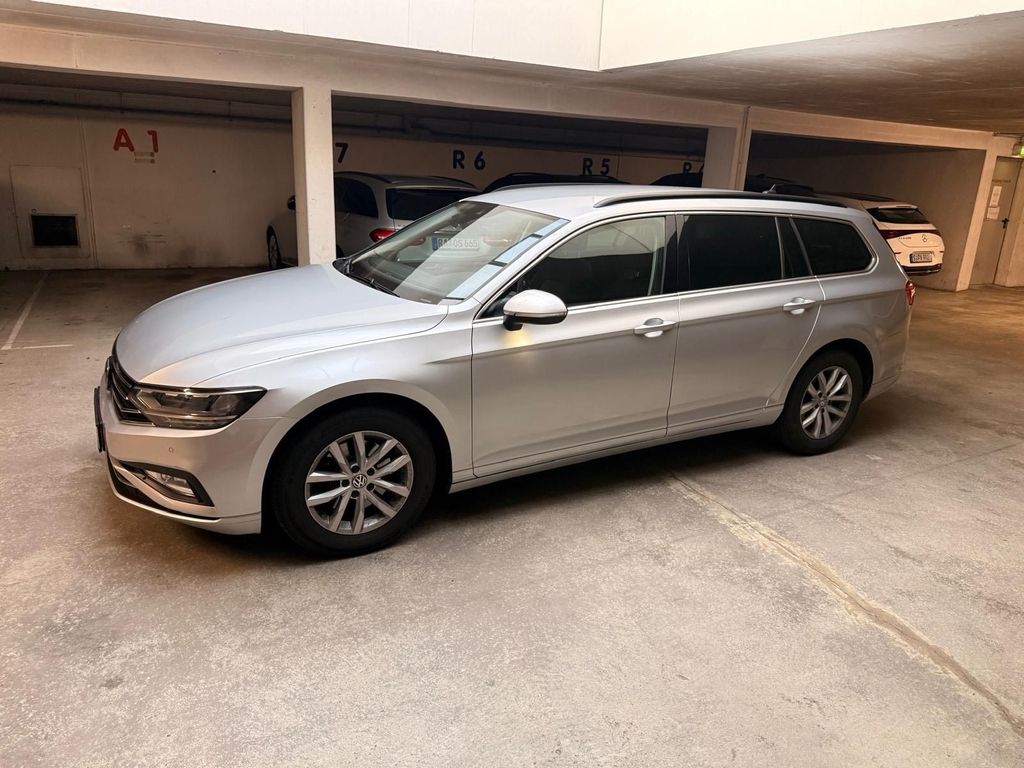 Image of Volkswagen Passat Variant