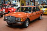 Mercedes-Benz 240D W123 *OLDTIMER*TOP*GARANTIE* - Mercedes-Benz 240: 240d