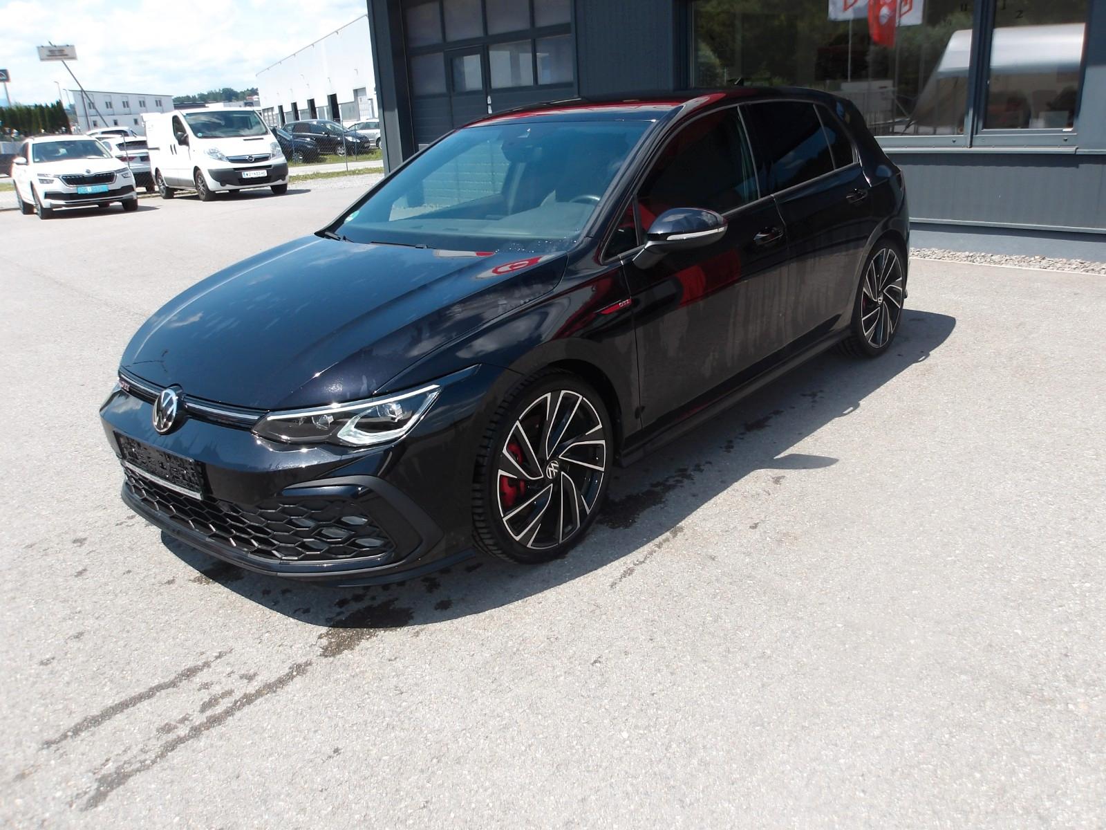Volkswagen Golf VIII Lim. GTI *LED+*AHV*RFK*EXP.19490*