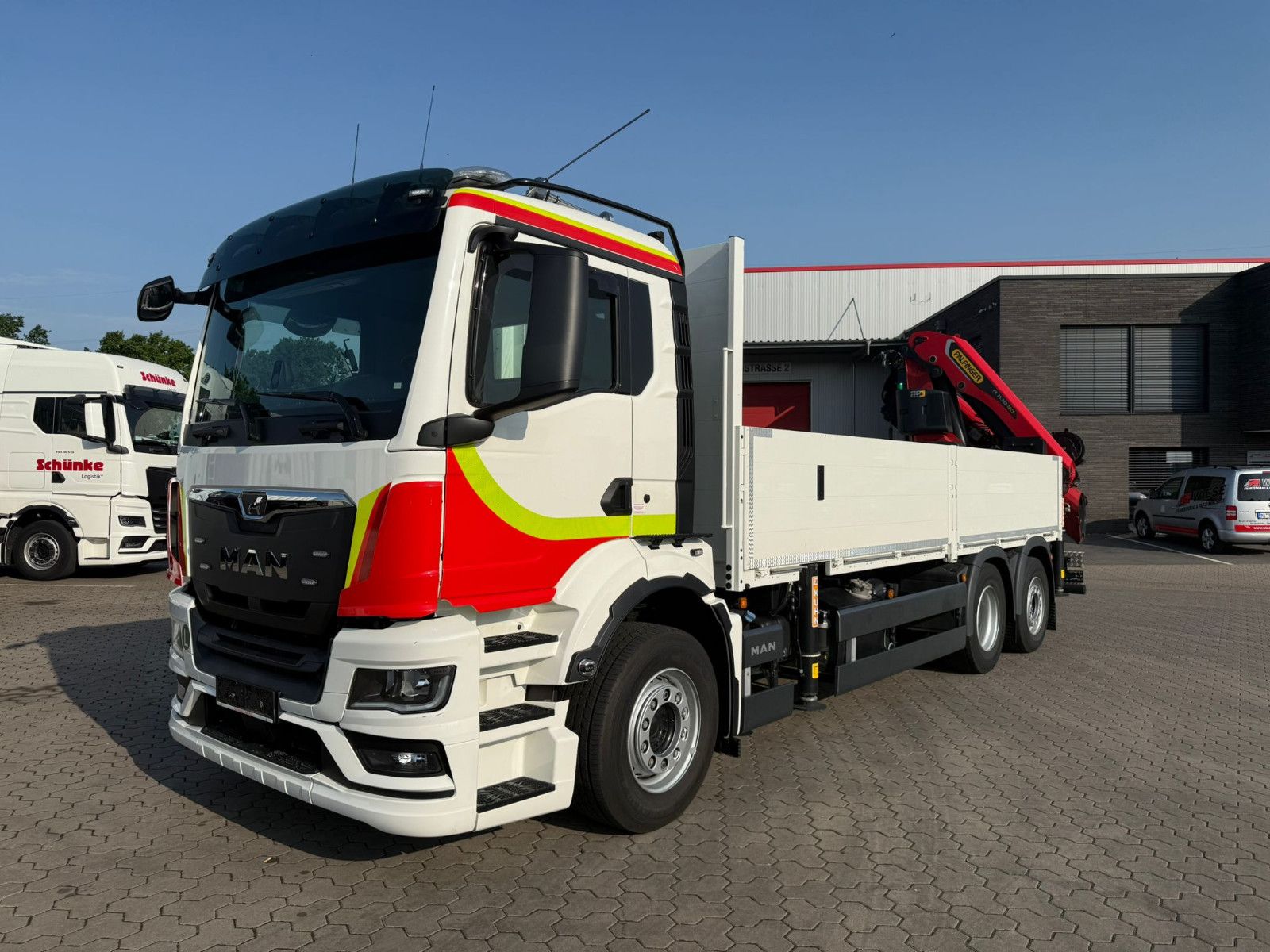 Fahrzeugabbildung MAN TGS 26.430 6x2 Palfinger PK 35.502  !!5600 km!!!
