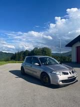 Renault Megane Renault Sport 2.0 16V Renault Sport - Renault Megane Sport mit Benzin-Antrieb
