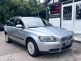 Volvo V50 Kombi 1.8 Kinetic Klimaauto S-Heft TÜV NEU - Volvo aus 2006