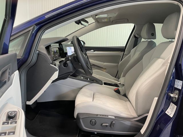 Golf VIII Life 1.5 eTSI DSG STANDHZG
