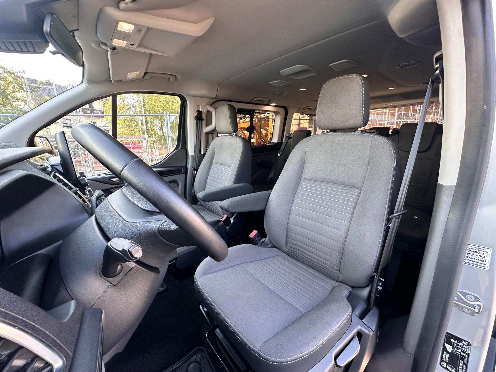 Ford Tourneo Custom 320 L1 Aut Titanium Navi Sthz ACC