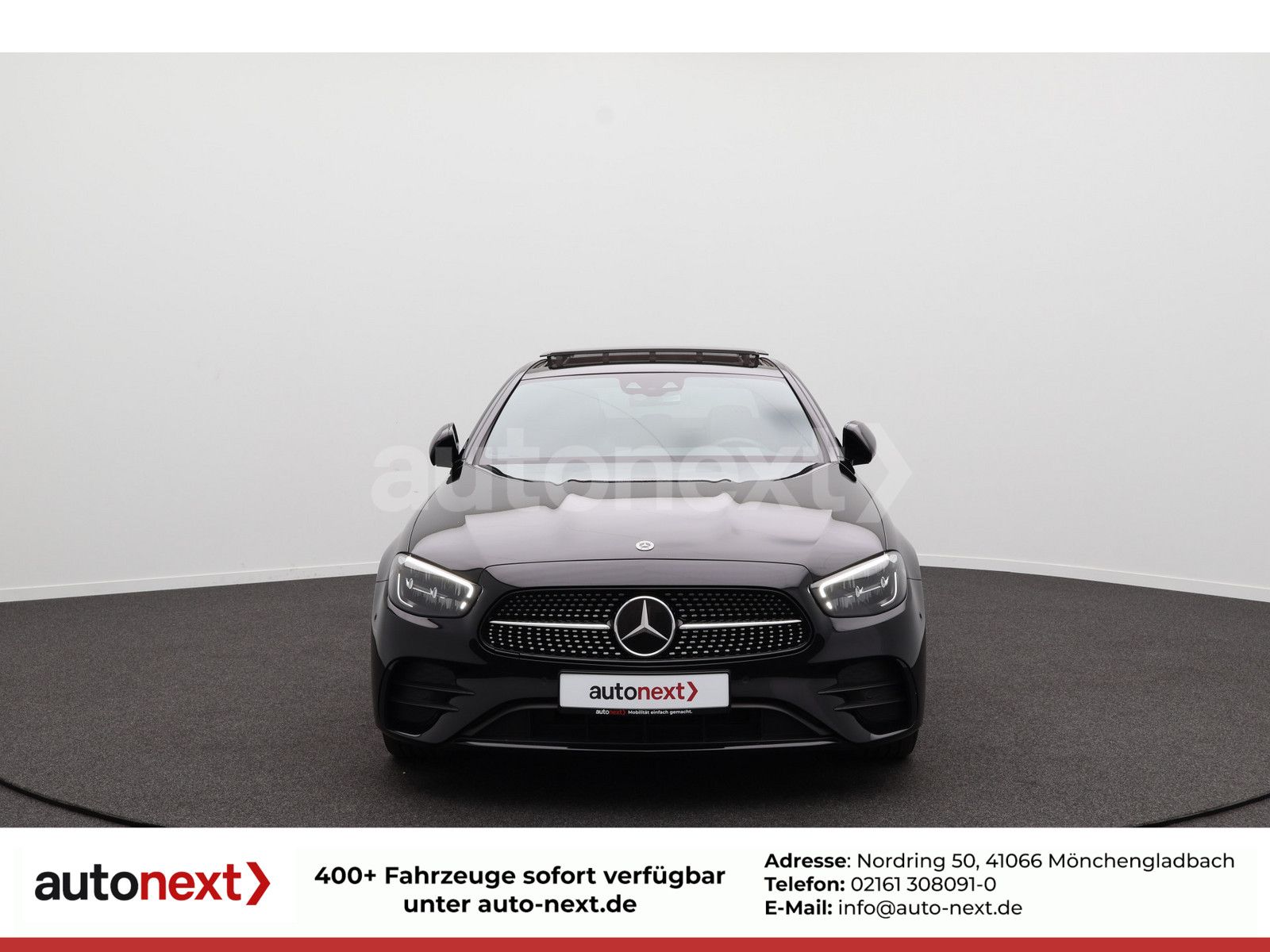 Mercedes-Benz E 300e 2x AMG Line Night PANO DISTRONIC (7862) foto 4