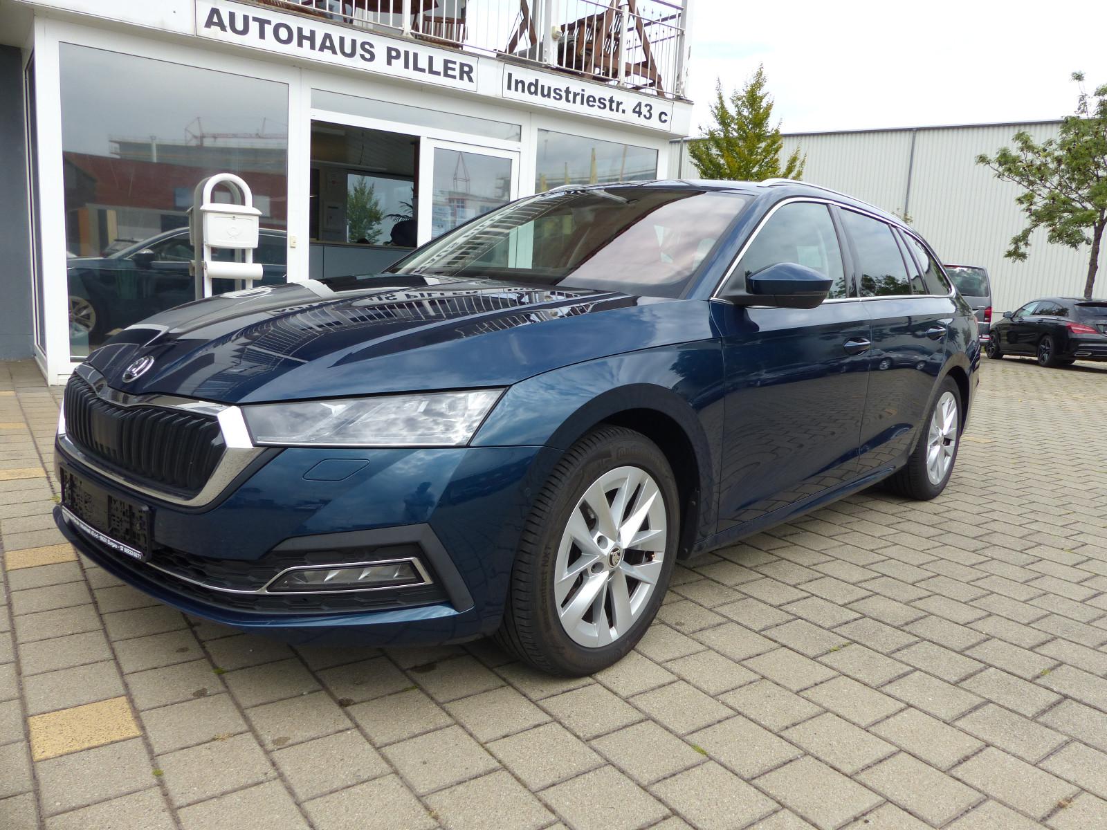 Skoda Octavia Combi Style*Kamera*Panorama*Head Up