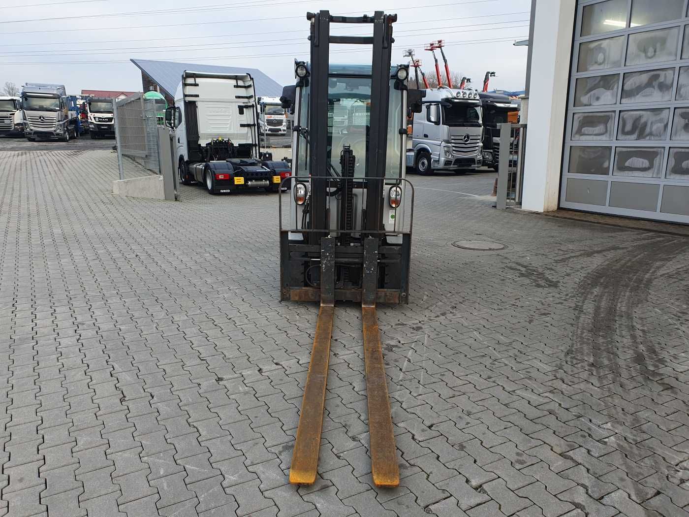 Fahrzeugabbildung Still RX70-35 / Duplex: 3.50m / nur 1.984h! / SS