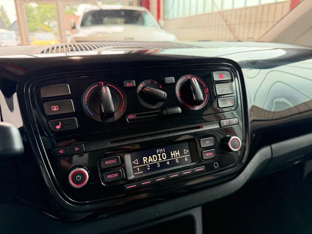 Volkswagen up