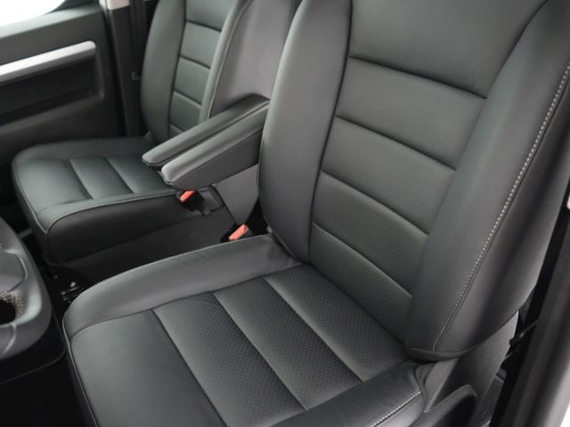 Zafira Life e TOURER M 75 kWh+RÜCKFAHRKAMERA+XEN
